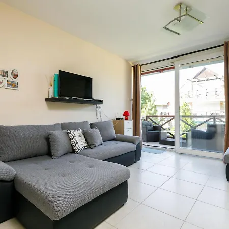 Apartment Karen By Interhome *