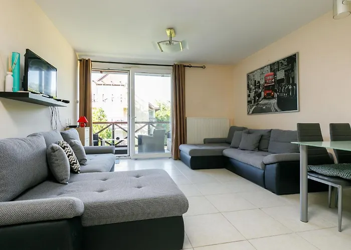 Apartment Karen By Interhome *